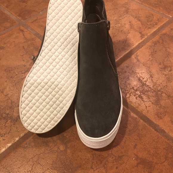 BRAND NEW Grey Steve Madden Wedgies Size 6/7 - Picture 6 of 8